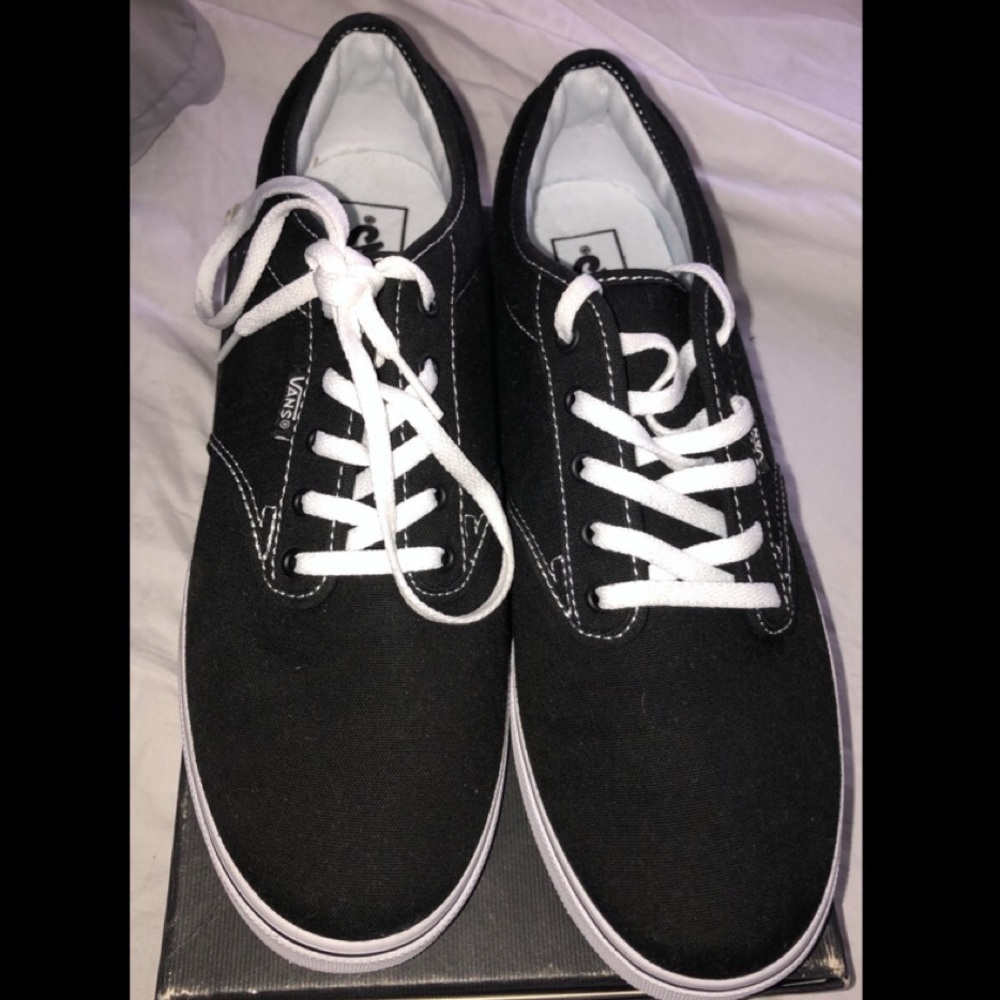 Vans Authentic Core Classics - Picture 2 of 5